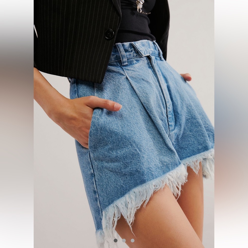 Denim Frayed Hem Women Shorts